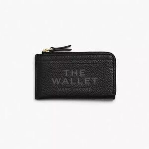 🆕️ Marc Jacobs Black Textured Wallet NWT 💕